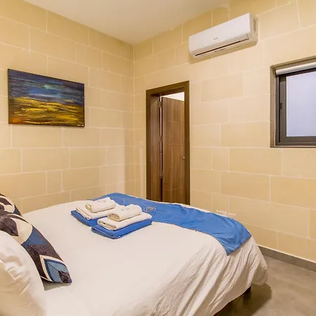 Ta'siku Gozitan Pool & Hot Tub - Happy Prázdninový dům