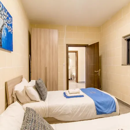 Prázdninový dům Ta'siku Gozitan Pool & Hot Tub - Happy Il-Pergla