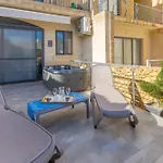 Feriehus Ta'siku Gozitan Pool & Hot Tub - Happy Il-Pergla