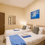 Feriehus Ta'siku Gozitan Pool & Hot Tub - Happy *