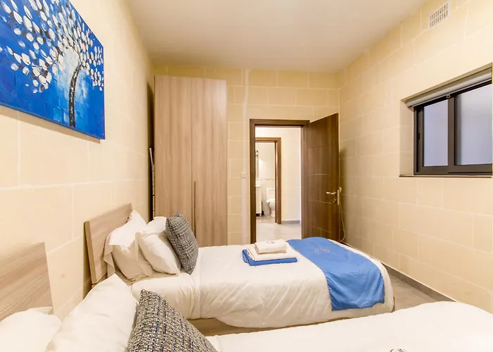 Holiday home Ta'siku Gozitan Pool & Hot Tub - Happy Il-Pergla