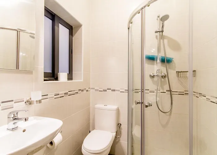 Ta'siku Gozitan Pool & Hot Tub - Happy *